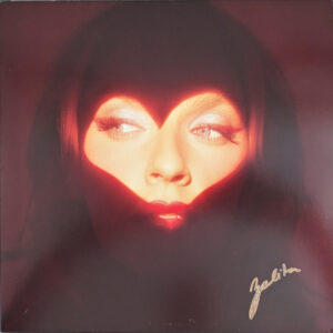 ZOLITA - QUEEN OF HEARTS