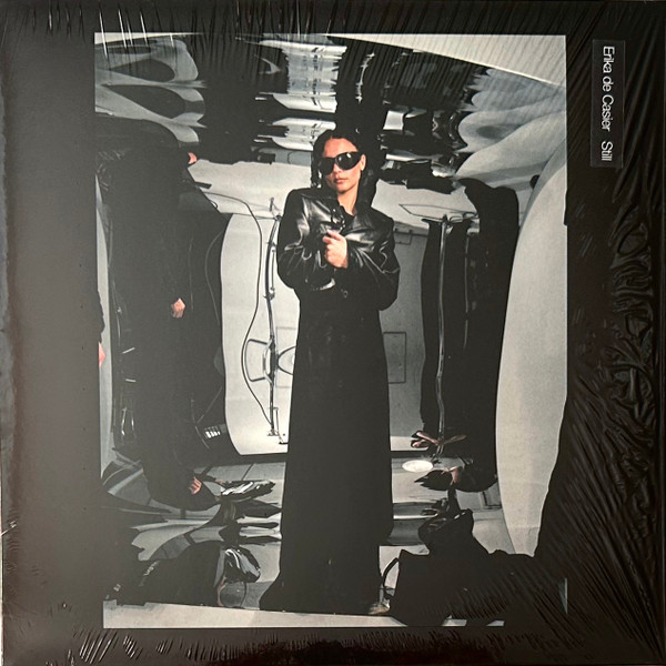 4AD0639LP.jpg ERIKA DE CASIER - STILL - Image 1