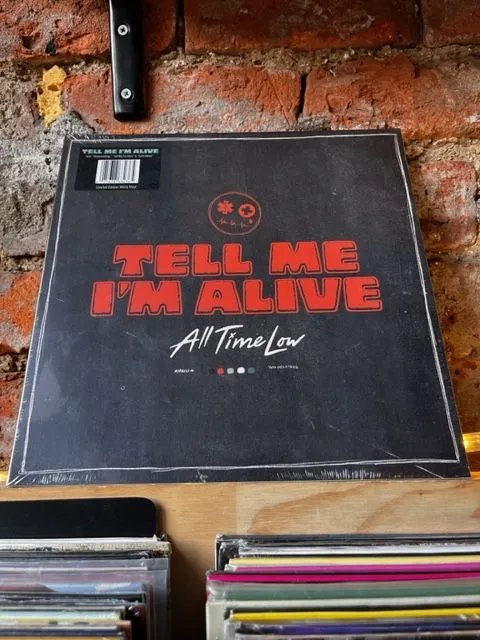 75678632372.jpg All Time Low - Tell Me I'm Alive Vinyl Record - Image 1