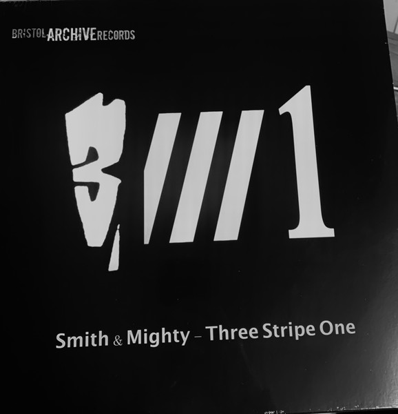 ARC404V.jpg SMITH & MIGHTY - THREE STRIPE ONE - Image 1