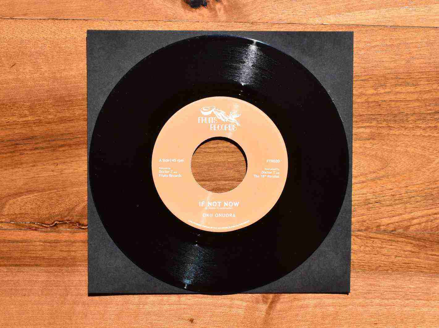 AW702.jpg Anami & The Wareikers - N. Train / October Vinyl Record - Image 1