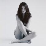 SELENA GOMEZ - Revival