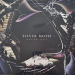 SILVER MOTH - BLACK BAY