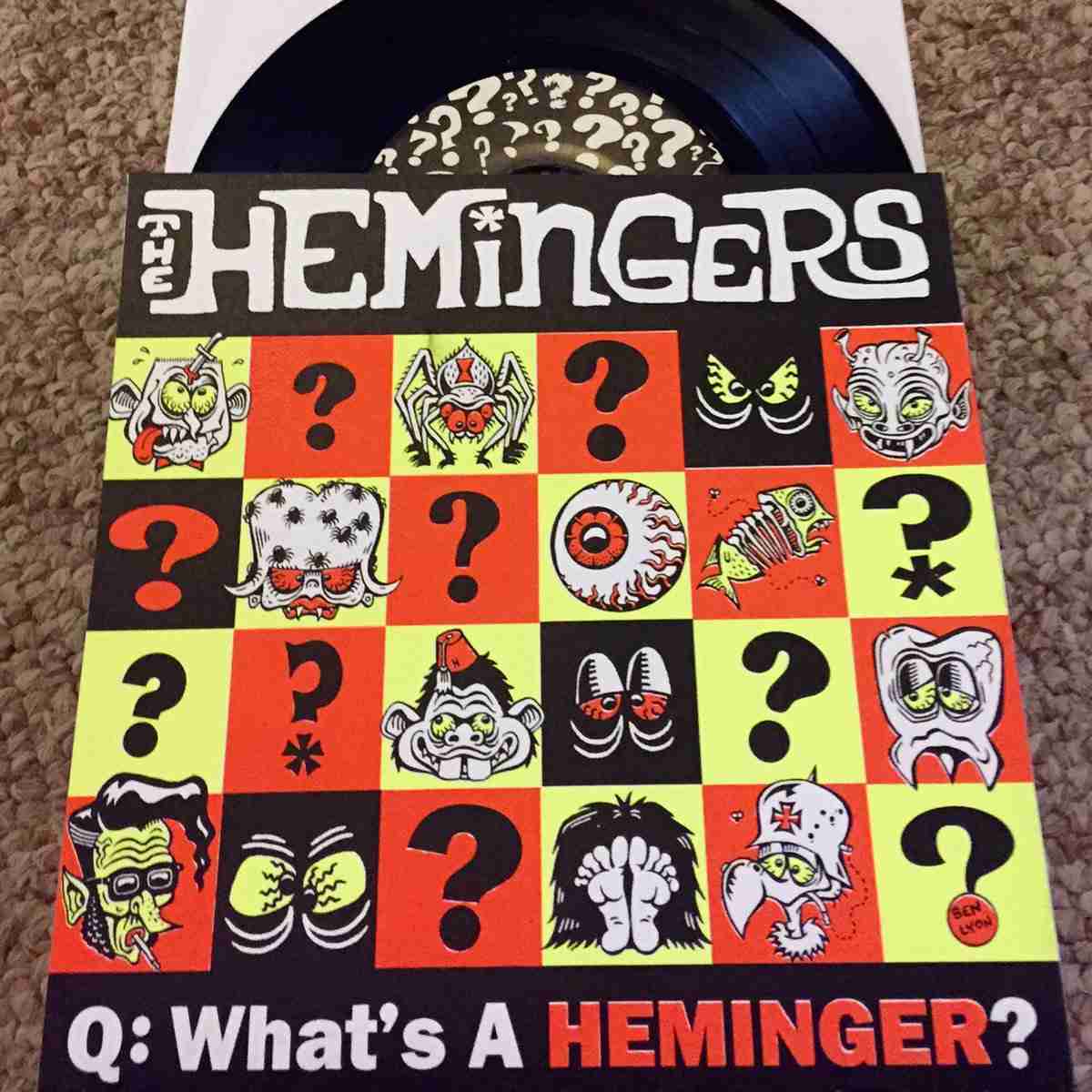 MS040-7.jpg HEMINGERS - Whats A Heminger Ep Vinyl Record - Image 1