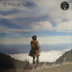 TORI FREESTONE - EL MAR DE NUBES