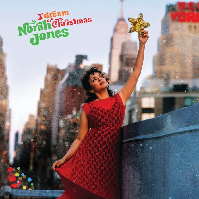 3840225.jpg Norah Jones - I Dream Of Christmas - Image 1