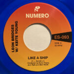 LEON BRIDGES & PASTOR T. L. BARRETT - LIKE A SHIP