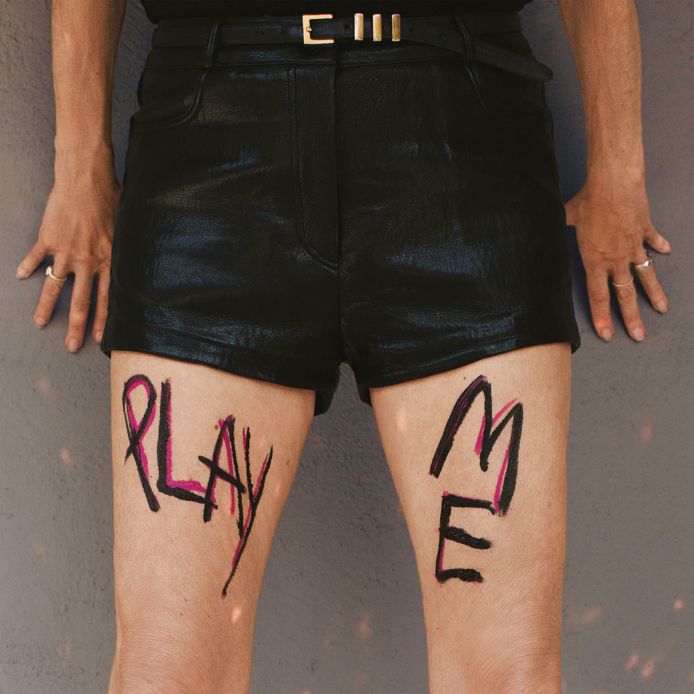 OLE2198LP.jpg KIM GORDON - Play Me - Image 1