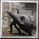 TOM WAITS - A Rider In The Rain